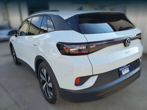 Used 2023 Volkswagen ID.4 Pro RWD image 9