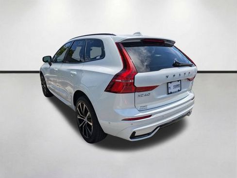 Used 2024 Volvo XC60 B5 Plus AWD/4WD image 7