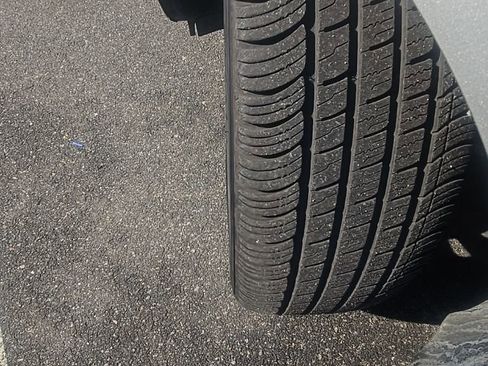 Used 2023 Hyundai Palisade Calligraphy image 15