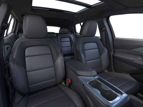 New 2026 Chevrolet Equinox EV LT w/ Convenience Package II FWD image 16
