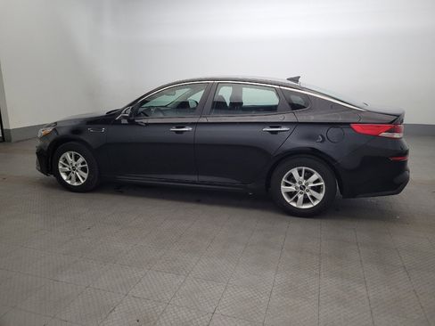 Used 2019 Kia Optima LX image 3