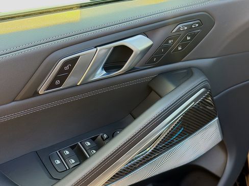 New 2026 BMW X6 M60i image 23