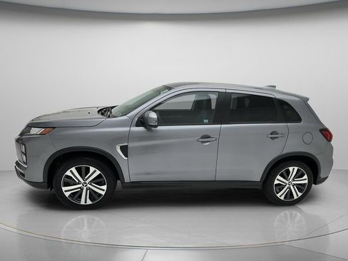 Used 2025 Mitsubishi Outlander Sport SE AWD/4WD image 4