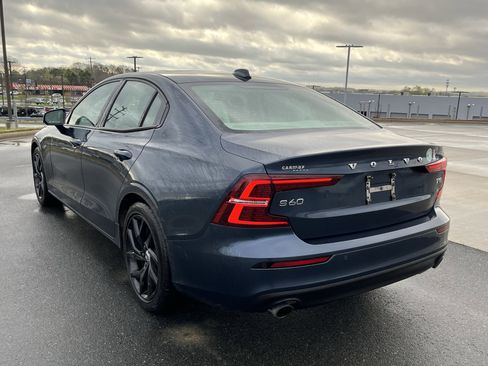 Used 2019 Volvo S60 T5 Momentum w/ Premium Package image 31
