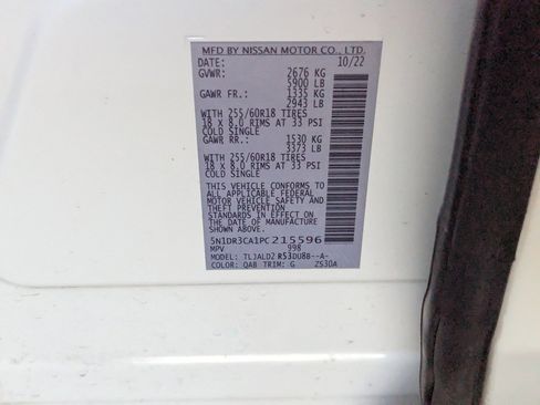 Certified 2023 Nissan Pathfinder SL w/ Lighting Package (N92) image 10