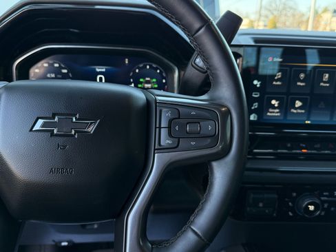 Used 2024 Chevrolet Silverado 2500 ZR2 w/ Technology Package image 56