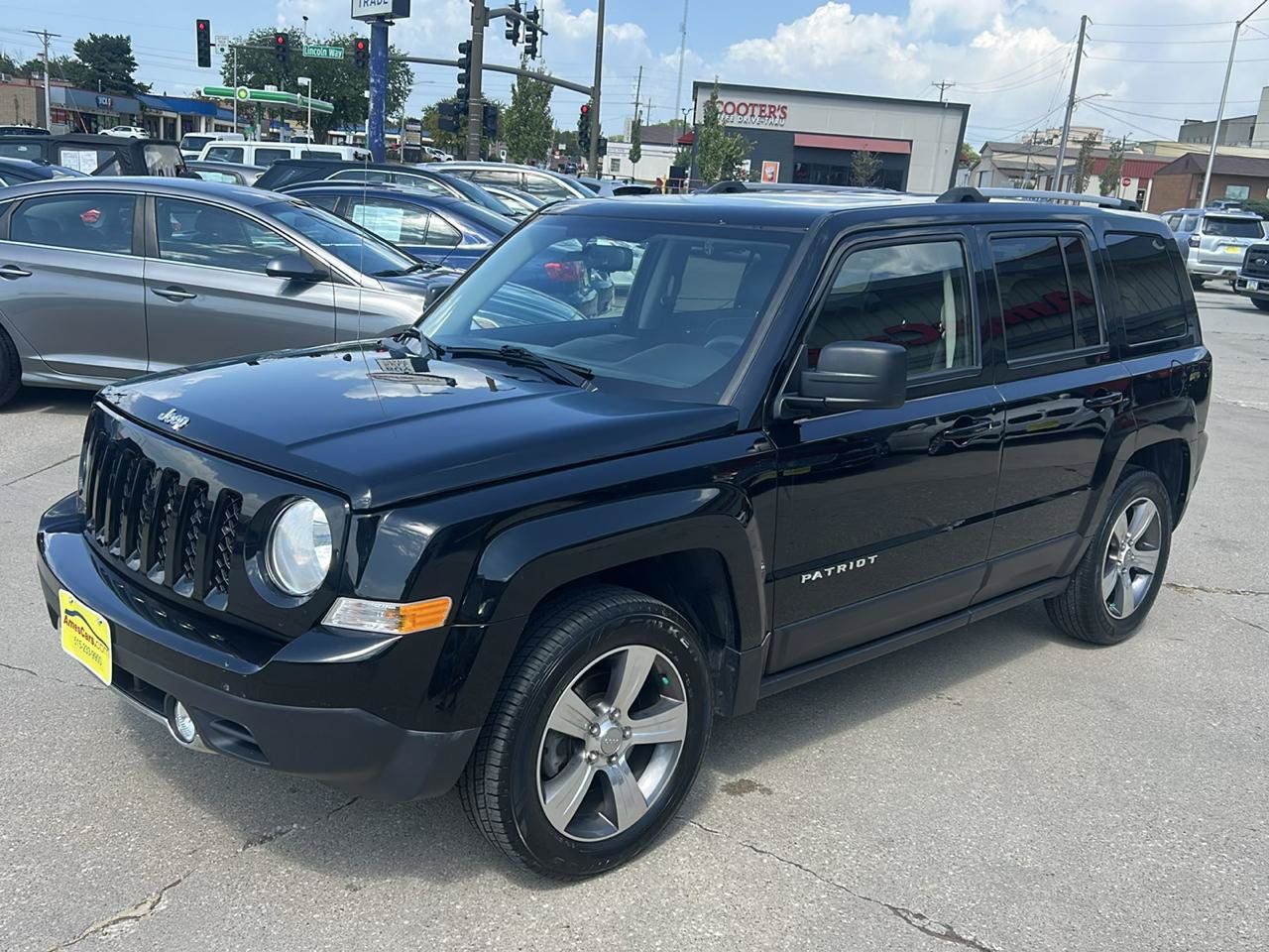 Used 2017 Jeep Patriot High Altitude FWD image 7