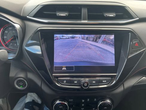 Used 2023 Chevrolet TrailBlazer RS w/ Sun and Liftgate Package image 26