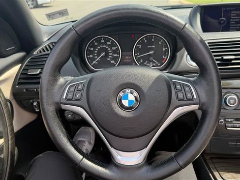 Used 2013 BMW 128i Convertible RWD image 20