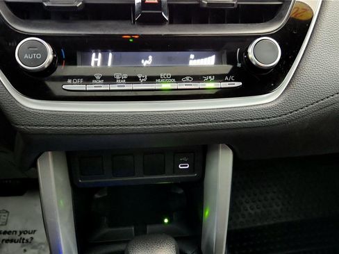 Certified 2024 Toyota Corolla Cross Nightshade image 31