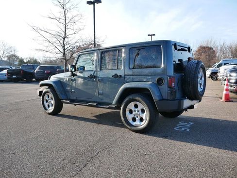 Used 2014 Jeep Wrangler Unlimited Sahara w/ Dual Top Group image 41