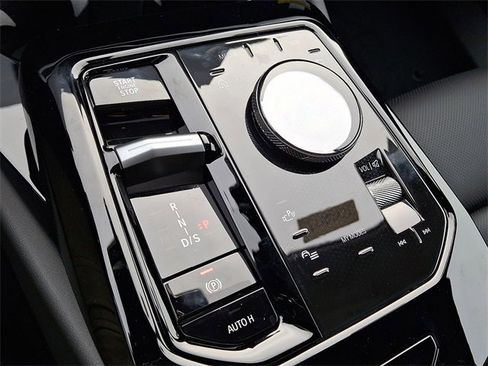 New 2026 BMW 530i xDrive 530i xDrive image 14