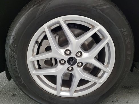 Used 2023 Ford Edge SEL image 31