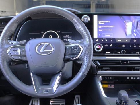 Used 2024 Lexus TX 500h AWD w/ Technology Package image 35