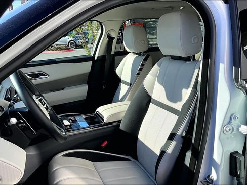 Used 2023 Land Rover Range Rover Velar S image 25