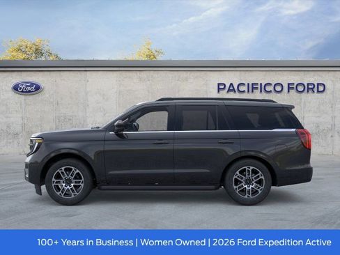 New 2026 Ford Expedition Active image 4