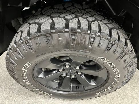 Used 2023 RAM 1500 Rebel w/ Night Edition AWD/4WD image 15