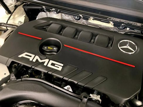 Used 2023 Mercedes-Benz CLA 35 AMG 4MATIC image 31