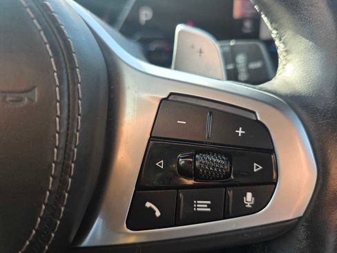 Used 2023 BMW X7 xDrive40i w/ M Sport Package image 33