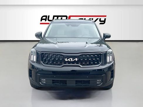 Used 2024 Kia Telluride SX FWD image 2