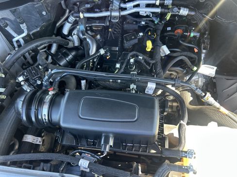 Used 2021 Ford Explorer XLT w/ Equipment Group 202A RWD image 65