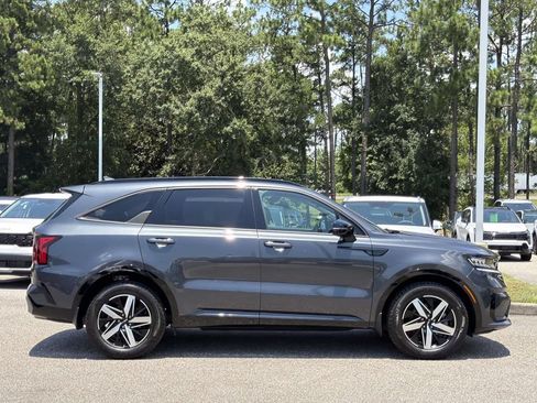 Used 2023 Kia Sorento S FWD image 35