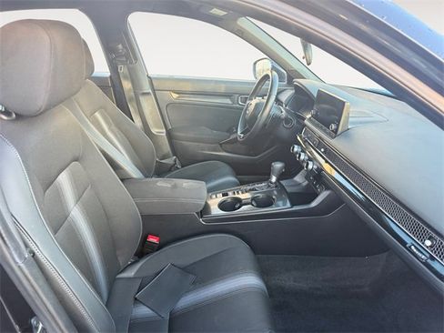 Certified 2025 Honda Civic Sport image 14