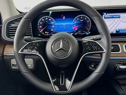 New 2026 Mercedes-Benz GLE 350 4MATIC image 17