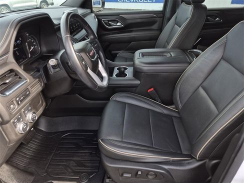 Used 2021 GMC Yukon SLT image 33