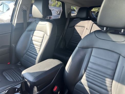 Certified 2024 Kia Sportage SX FWD image 20