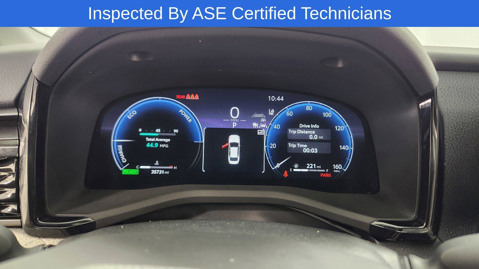 Used 2025 Toyota Camry XLE FWD image 19