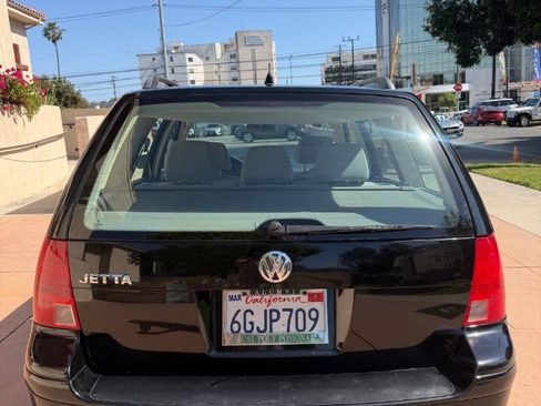 Used 2005 Volkswagen Jetta GLS FWD image 7