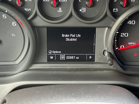 Used 2025 Chevrolet Silverado 1500 Custom Trail Boss w/ Dark Appearance Package image 24