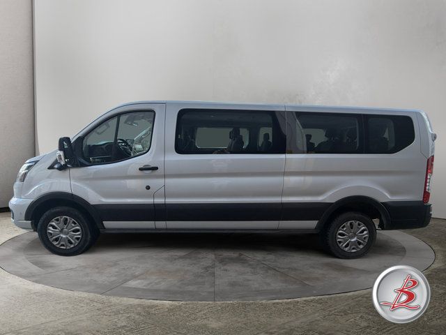 Used 2023 Ford Transit 350 XLT RWD image 4