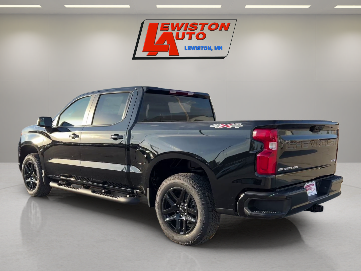 New 2026 Chevrolet Silverado 1500 RST w/ RST Select Package AWD/4WD image 3