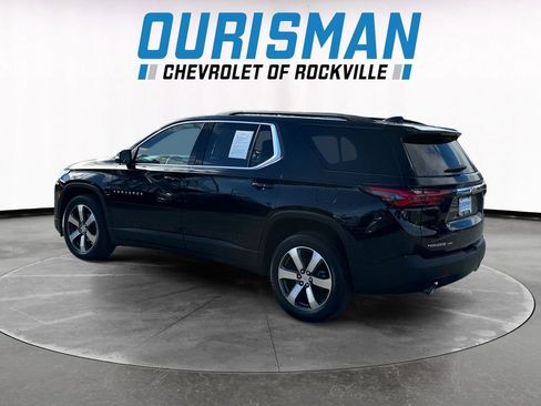 Used 2023 Chevrolet Traverse LT w/ LT Premium Package image 4