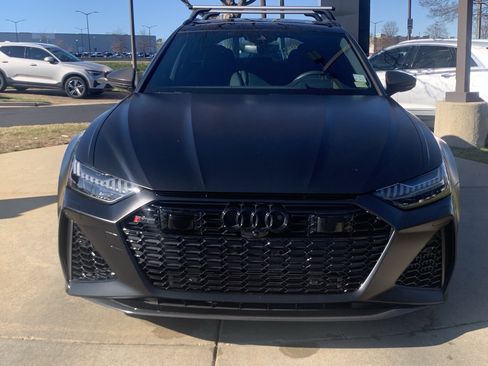 Used 2024 Audi RS 6 performance image 3