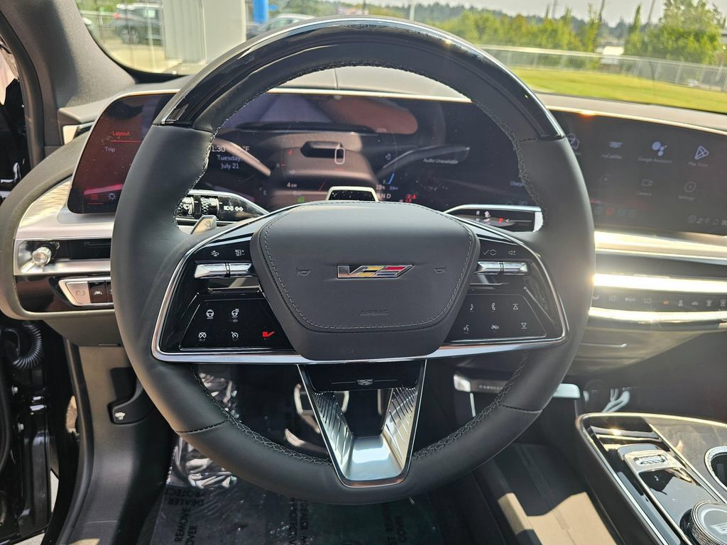 New 2026 Cadillac Lyriq V AWD/4WD image 24
