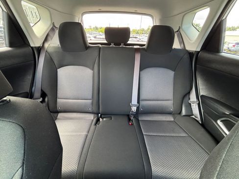 Used 2025 Kia Soul LX w/ LX Technology Package FWD image 36