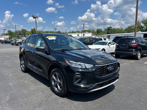 Certified 2024 Ford Escape ST-Line w/ Tech Pack #1 AWD/4WD image 21