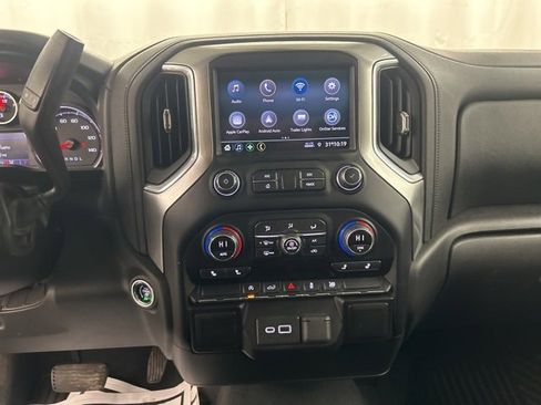 Used 2020 Chevrolet Silverado 1500 LT w/ All-Star Edition image 17