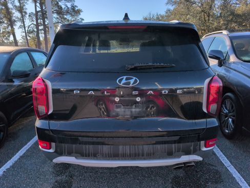 Used 2022 Hyundai Palisade SEL w/ Premium Package image 3
