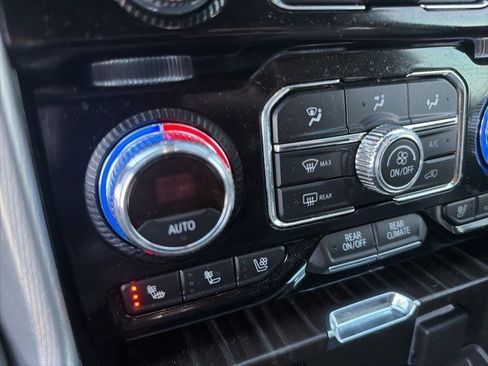 Used 2021 GMC Yukon Denali w/ LPO, Illumination Package image 7