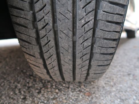 Used 2011 Toyota Avalon image 38