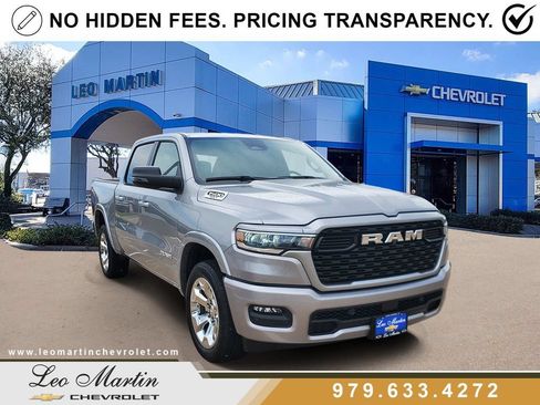 Used 2025 RAM 1500 Lone Star RWD image 2