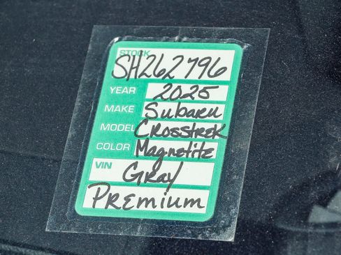 Certified 2025 Subaru Crosstrek 2.5i Premium AWD/4WD image 17