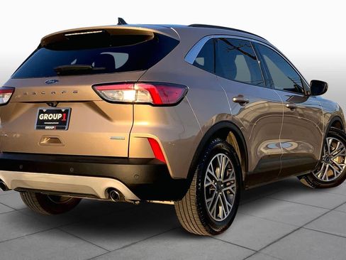 Used 2020 Ford Escape SEL image 13