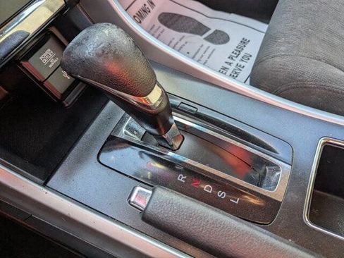 Used 2013 Honda Accord EX image 26