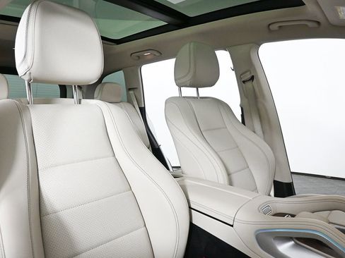 Certified 2022 Mercedes-Benz GLS 450 4MATIC image 22