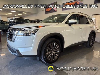 Used 2024 Nissan Pathfinder SL w/ SL Premium Package